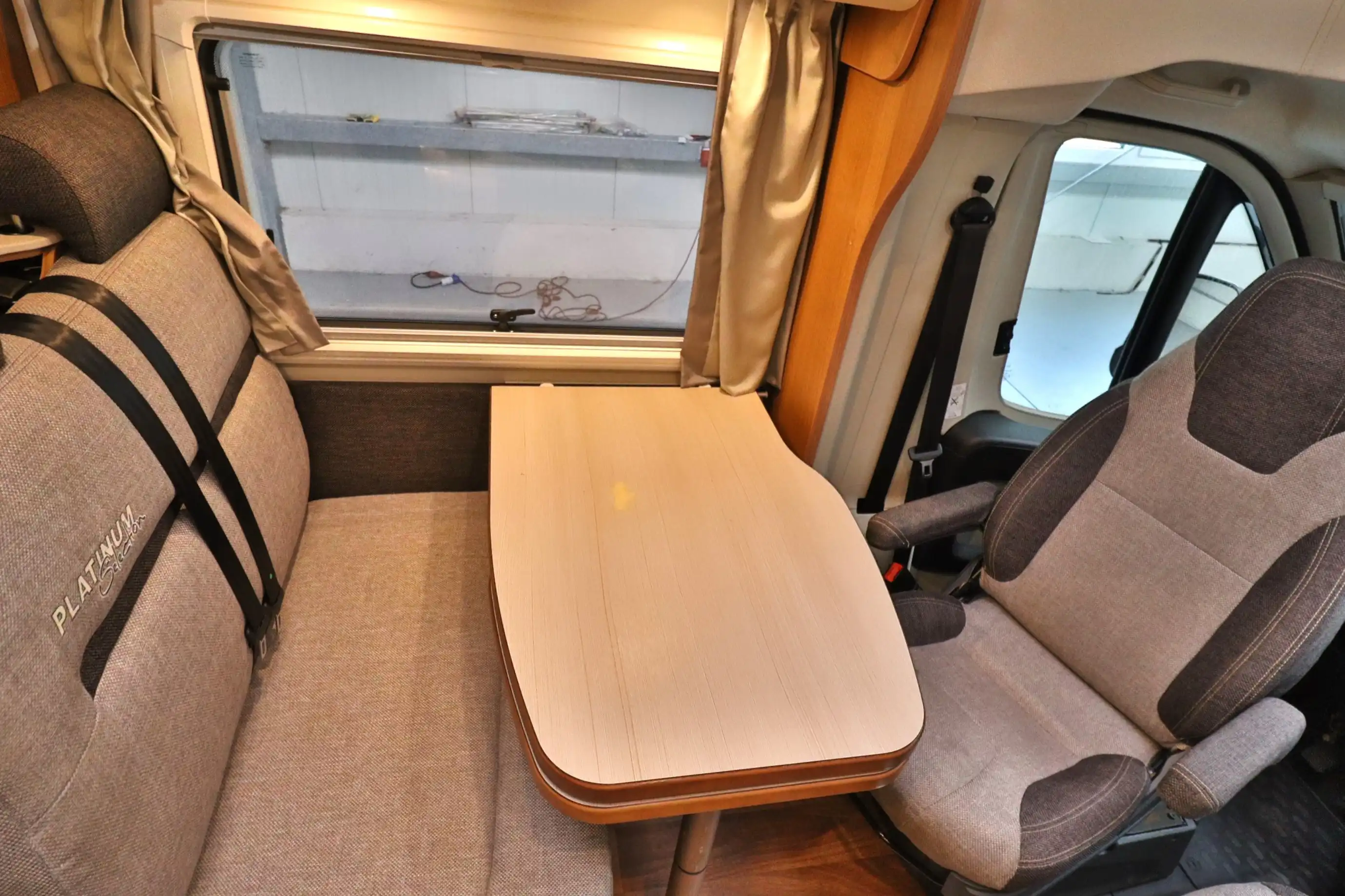 KNAUS Van TI 550 MD Platinum Selection